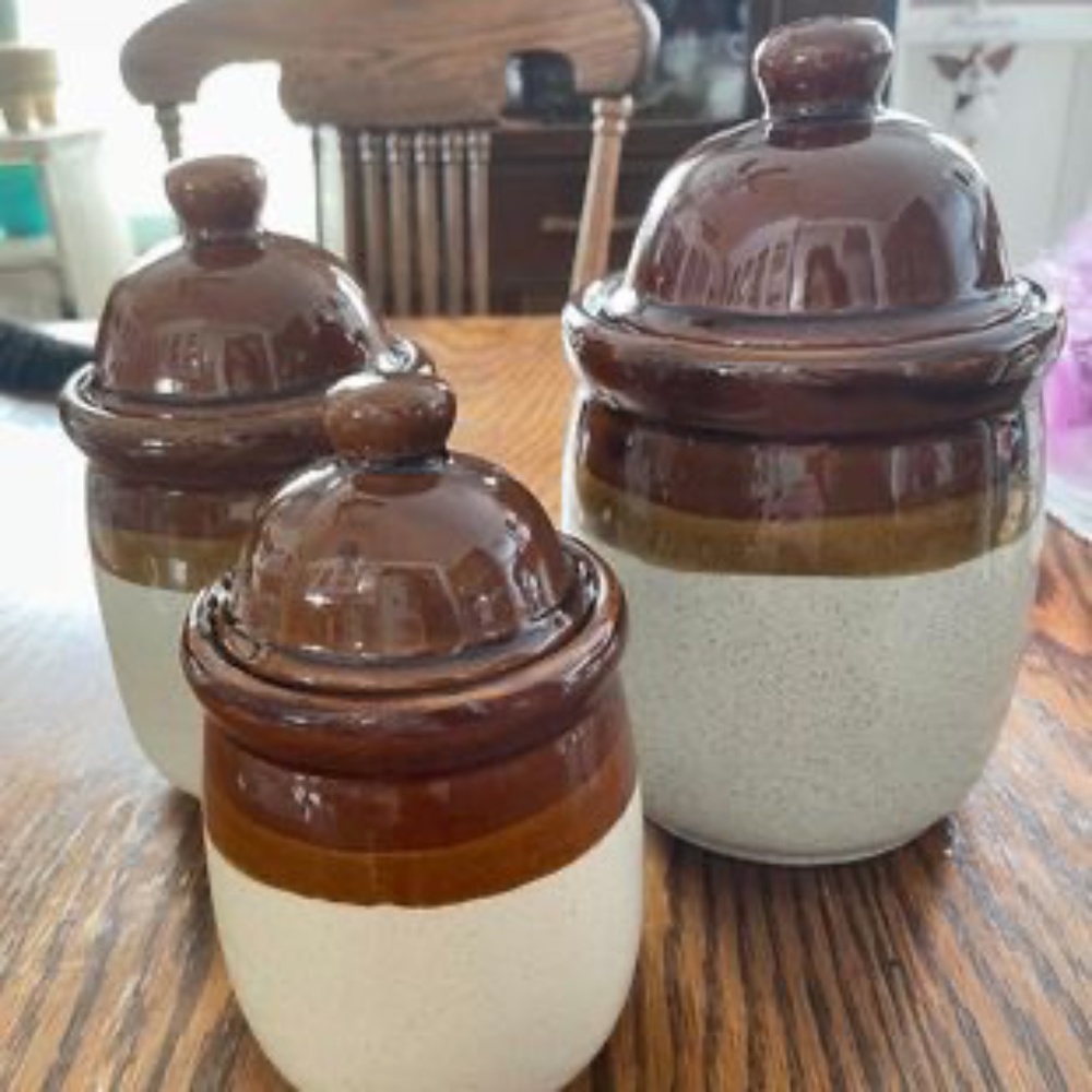 Brown Canister Set